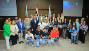 حفل تكريم فريق عمل كلية التجارة المشارك في مبادرة Learning Buddy” AI tool Project “