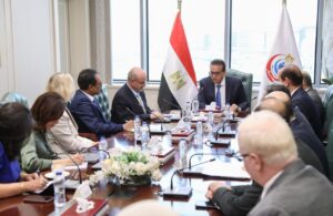 وزير الصحة يستقبل وفد الصحة العالمية للاستعداد لتجديد الاعتماد الدولي لهيئة الدواء المصرية