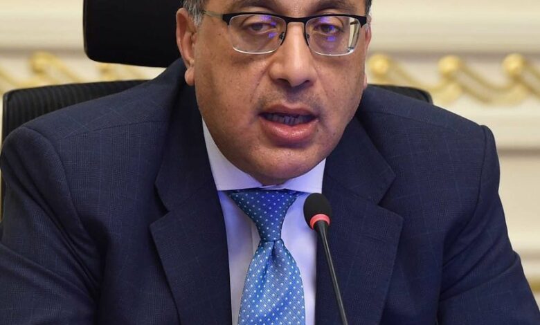 رئيس الوزراء يناقش الاستراتيجية الوطنية للتغيرات المناخية