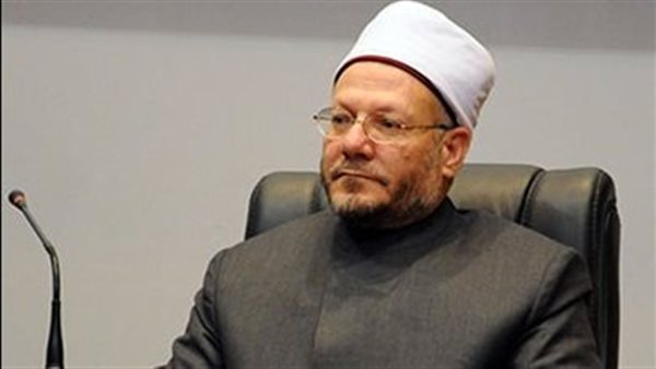 مفتي الجمهورية يشكر الرئيس السيسي على تجديد الثقة به ومد خدمته للمرة الثالثة