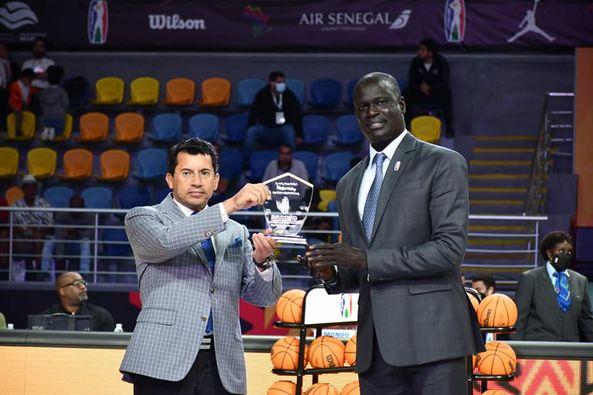 صبحي يشهد افتتاح بطولة أفريقيا للسلة