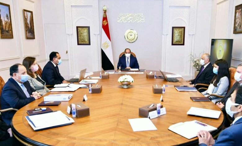 الرئيس يوجه باستثناء مستلزمات الإنتاج والمواد الخام من الإجراءات التي تم تطبيقها على عملية الإستيراد