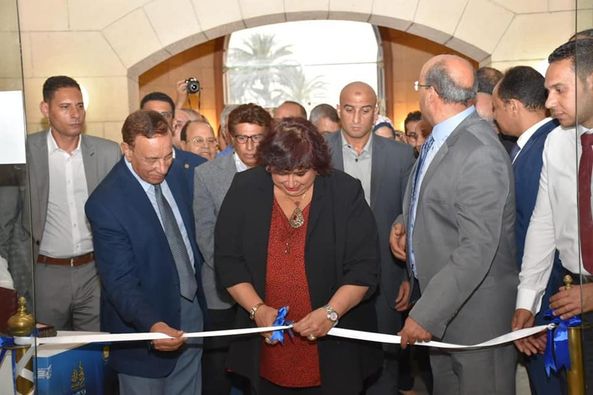 وزيرة الثقافة تفتتح الدورة السابعة لملتقي القاهرة الدولى لفنون الخط العربي