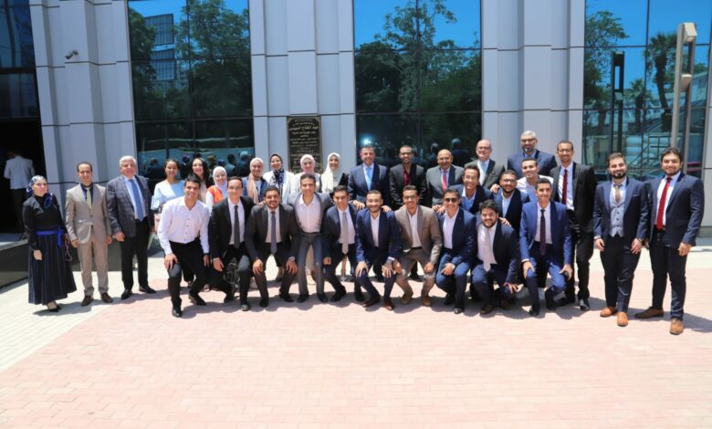 جامعة عين شمس تكرم أ. د ممدوح الدماطي والحاصلين علي جائزتها التقديرية والتشجيعية والطلاب المتميزين.