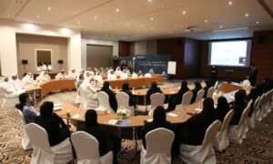 غرفة الشارقة تُعرف موظفيها بآليات ومتطلبات نظام إدارة استمرارية الأعمال الاعتماد الدولي الأيزو «ISO22301»1