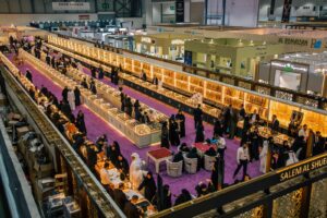 النسخة الـ50 للشرق الأوسط للساعات والمجوهرات تواصل تقديم مفاجآتها بقطع حصرية ومحدودة الإصدار