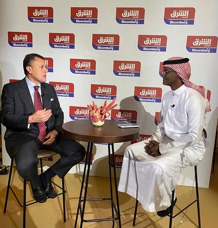 عيسى يستعرض مستهدفات الدولة لتنمية قطاع السياحة وزيادة حركة السياحة الوافدة في مصر