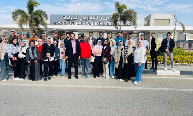 كلية الحاسبات والذكاء الإصطناعى جامعة مدينة السادات في زيارة لمعرض القاهره الدولي للتكنولوجيا ٢٠٢٢
