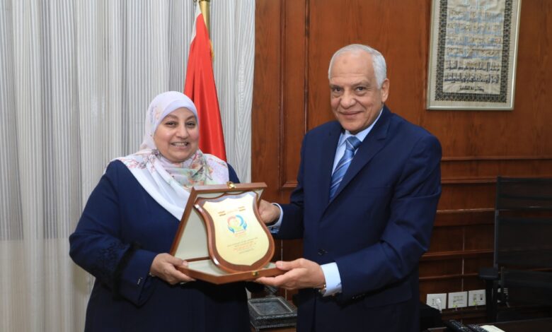 محافظة الجيزة إنطلاق القافلة الطبية للكشف الطبى على أهالي مركز ومدينة الواحات بالمجان يومى الخميس والجمعة 25-24 نوفمبر