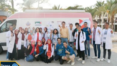 إتحاد طلاب الصيدلة بجامعة حلوان يقوم بحملة للتوعية والتبرع بالدم
