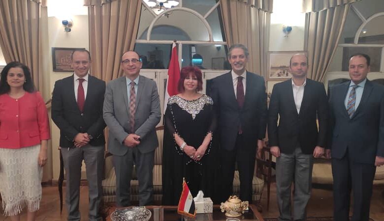 السفير "هانى صلاح" يؤكد إجتماعات مجلس الوحدة الإقتصادية العربية فرصة لتنمية التعاون الإقتصادي والتجاري بين مصر والسودان