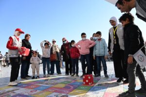 تفاعل كبير من الزوار مع أنشطة وزارة التضامن الاجتماعي في جناحها بمعرض القاهرة الدولي للكتاب في دورته الـ54