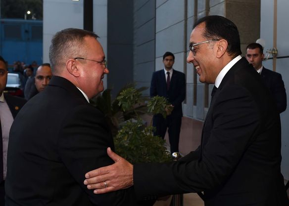 افتتاح منتدى الأعمال المصري الروماني بحضور الوفود الرسمية ومجموعة من كبرى الشركات من الجانبين