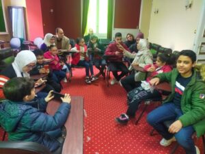 الإعلامية رضا الكرداوي تدرب أبناء الصحفيين بالاسكندرية على أحدث التقنيات