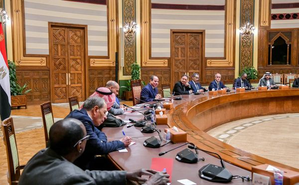 الرئيس السيسي يستقبل أعضاء الأمانة العامة الجديدة لاتحاد الصحفيين العرب