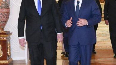 الرئيس السيسي يستقبل "نيكولاي تشويكا" رئيس وزراء جمهورية رومانيا