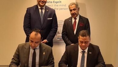 السبكي يشهد توقيع اتفاقية تعاون مع إليكتا السويدية الرائدة في مجال العلاج الإشعاعي