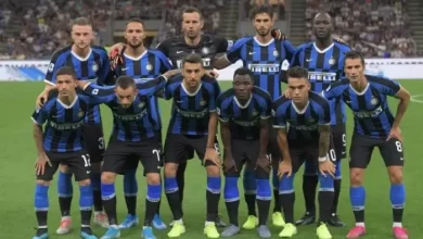 إنتر ميلان يقترب من نهائي دوري أبطال أوروبا بالفوز على إيه سي ميلان بثنائية