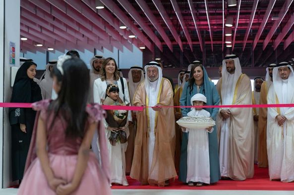 الكيلاني وحاكم الشارقة يشهدان مراسم افتتاح الدورة 14 لمهرجان الشارقة القرائي للطفل