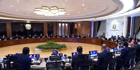 رئيس الوزراء يتابع موقف تنفيذ قرارات المجلس الأعلى للاستثمار