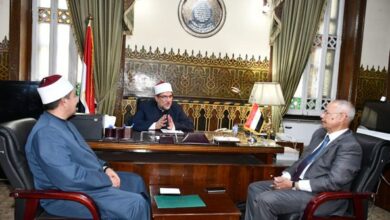 وزير الأوقاف يستقبل رئيس الجامعة المصرية للثقافة الإسلامية بكازاخستان