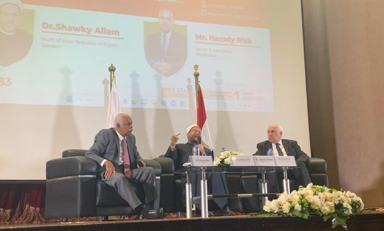 مفتي الجمهورية: نتحمل مع أشقائنا في فلسطين محنتهم ومصير هذه القضية مربوط بقوة مصر