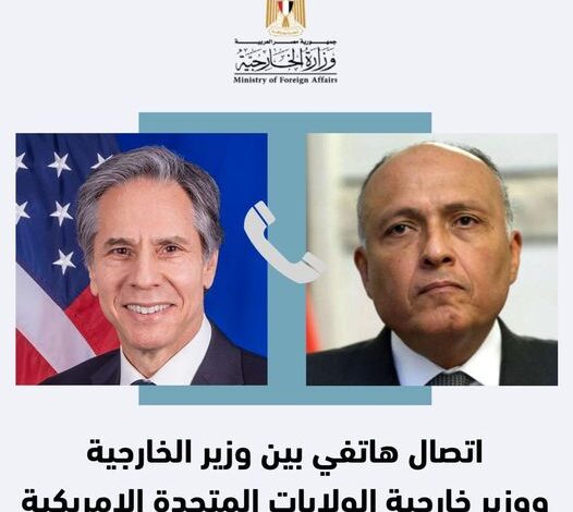 وزير الخارجية يتلقى اتصالاً هاتفياً من نظيره الأمريكي