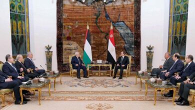 الرئيس عبد الفتاح السيسي يستقبل الرئيس الفلسطيني محمود عباس اليوم بقصر الإتحادية