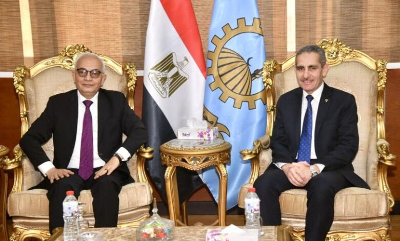 حجازي يصل الغربية لتفقد عدد من المدارس بالمحافظة ومتابعة الإستعدادات لامتحانات نهاية العام الدراسى ٢٠٢٣ - ٢٠٢٤