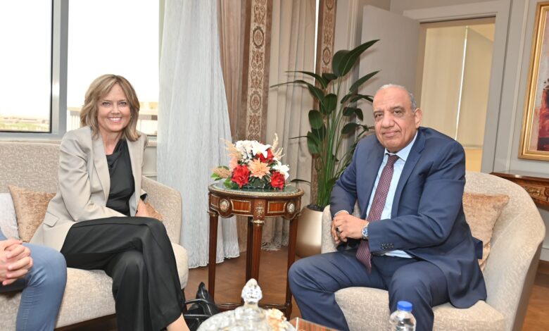 الدكتور عصمت وسفيرة النرويج يبحثان مجالات التعاون المشترك وفرص الاستثمار