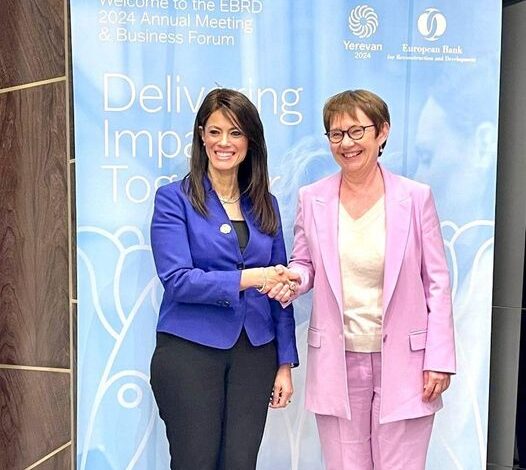 المشاط ورئيسة البنك الأوروبي يناقشان الاستعدادات لمؤتمر الاستثمار مع الاتحاد الأوروبي