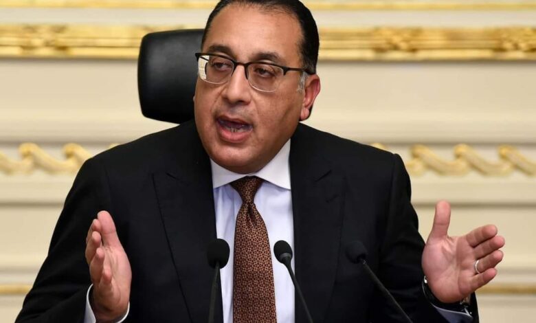مدبولي يصل المحلة الكبرى لتفقد مصانع الغزل والنسيج بعد رفع كفاءتها