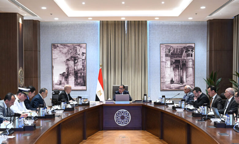 مدبولى يتابع الموقف التنفيذي للأعمال بالتجمع العمراني الجديد بجزيرة الوراق