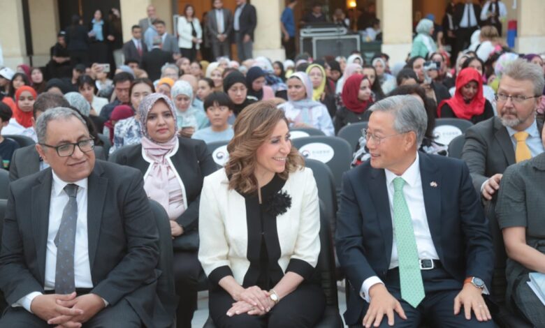 وزيرة الثقافة وسفير كوريا الجنوبية يشهدان انطلاق الأسبوع الثقافي الكوري