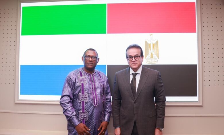 وزير الصحة يبحث التعاون في القطاع الصحي مع سفير دولة سيراليون بالقاهرة