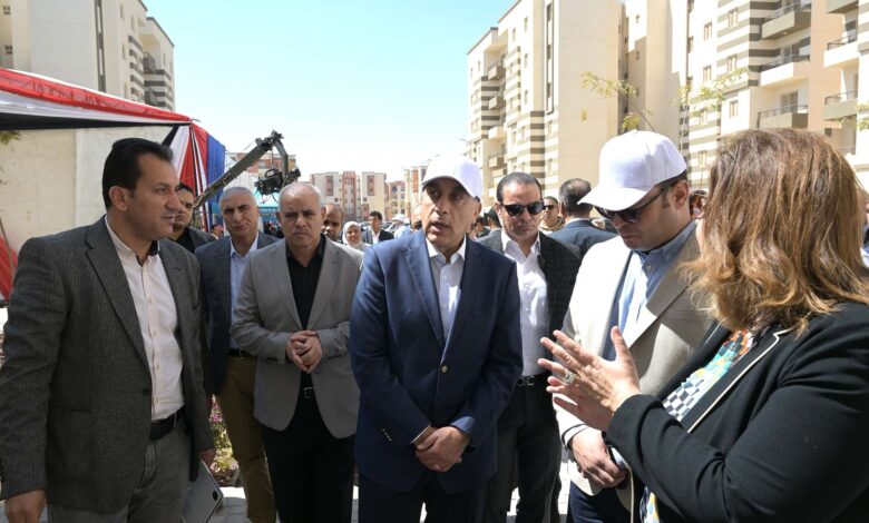 مدبولي يتفقد نماذج وحدات سكنية ضمن المبادرة الرئاسية سكن لكل المصريين محور متوسطي ومنخفضي الدخل