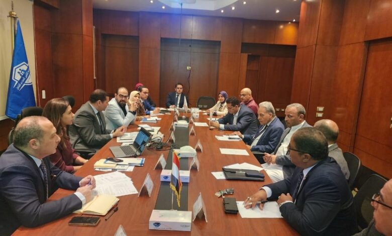 هيئة التأمين الصحي تدعو النواب لتشجيع القطاع الخاص على الانضمام للمنظومة.. وتؤكد أنها منفتحة تمامًا لدعمه وتعظيم دوره