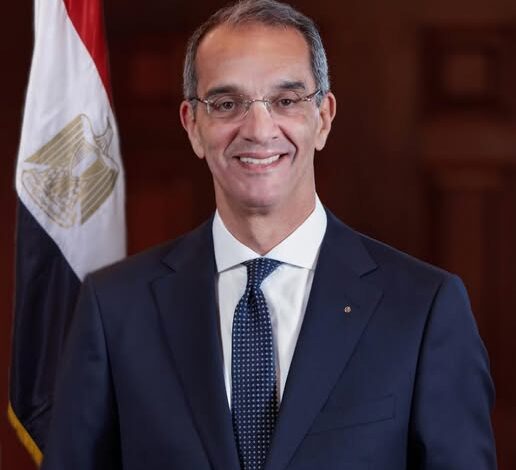 طلعت يغادر إلى الولايات المتحدة الأمريكية لبحث سبل توسيع آفاق التعاون مع الشركات الأمريكية المتخصصة في مجالات الاتصالات وتكنولوجيا المعلومات