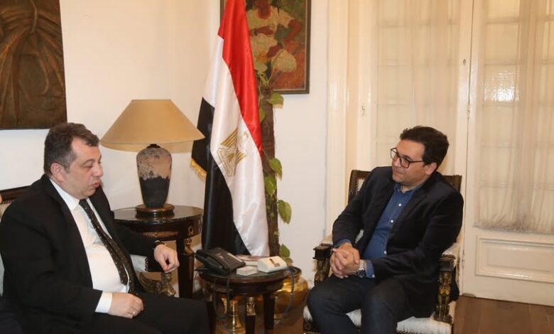 وزير الثقافة يلتقي السفير الأرميني لبحث سبل تعزيز التعاون الثقافي بين مصر وأرمينيا