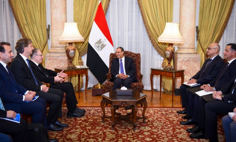 وزير الخارجية يستقبل مساعد سكرتير عام الأمم المتحدة ومدير المكتب الإقليمى للدول العربية