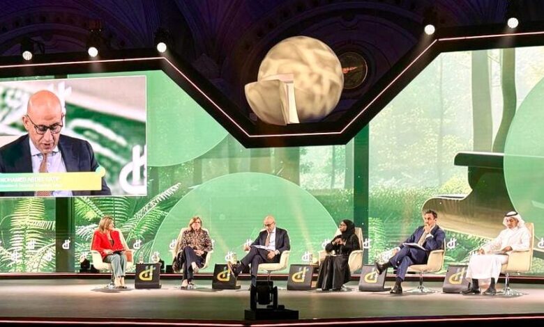 عبد اللطيف يشارك في جلسة حوارية تحت عنوان "تمكين التوافق مع سوق العمل وجاهزية القوى العاملة"