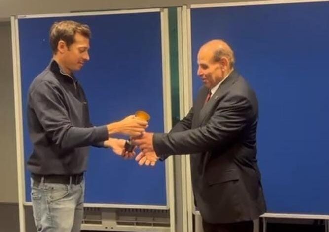 تكريم الدكتور الجوهري الشبيني خبير الطاقة المصري من فينا