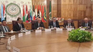 السفير خطابي يفتتح ورشة "الإعلام والذكاء الاصطناعي: الفرص والتحديات" بجامعة الدول