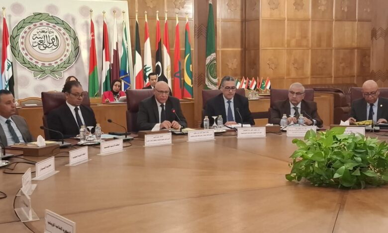 السفير خطابي يفتتح ورشة "الإعلام والذكاء الاصطناعي: الفرص والتحديات" بجامعة الدول