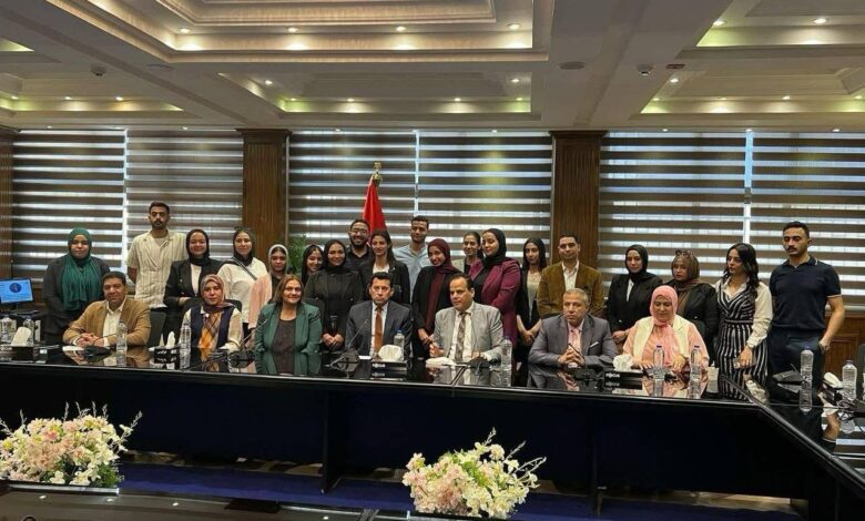 لقاء وزير الشباب والرياضة مع طلاب كلية الإعلام بجامعة ٦ أكتوبر