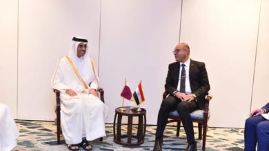 وزير العمل يُناقش مع نظيره القطري ملفات تنقل الأيدي العاملة و"الربط الإلكتروني"