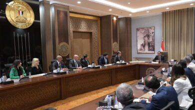 رئيس الوزراء يلتقي الرئيس التنفيذي لمتاجر "أمازون" العالمية والوفد المرافق لبحث فرص التوسع في السوق المصرية