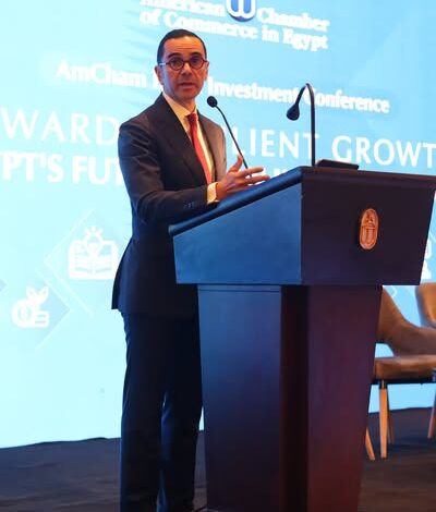 وزير الاستثمار والتجارة الخارجية يشارك بمؤتمر الاستثمار لغرفة التجارة الأمريكية بالقاهرة