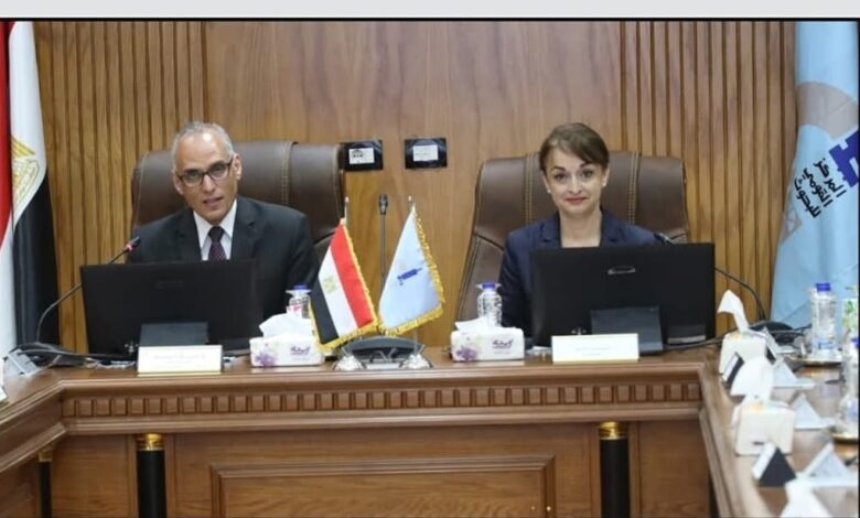 سفيرة جمهورية رومانيا تزور المركز القومي للبحوث