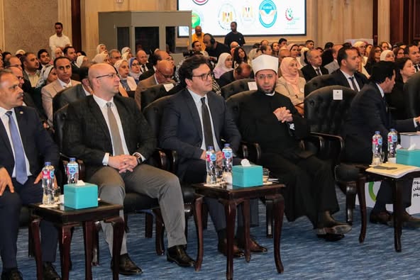 وزير الثقافة يشارك في إطلاق الخطة العاجلة للسكان والتنمية والبرنامج القومي للوقاية من التقزم وسوء التغذية